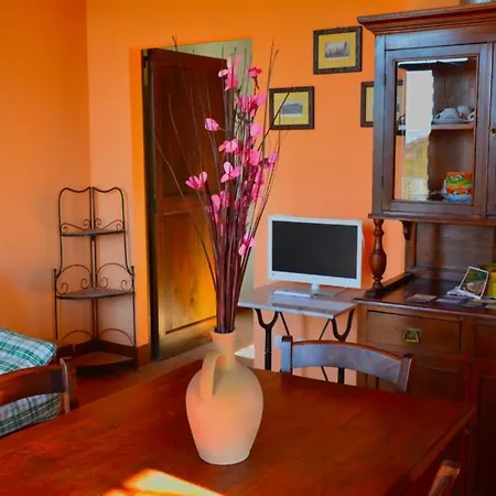 Casale Poggio Colpiccione شقة